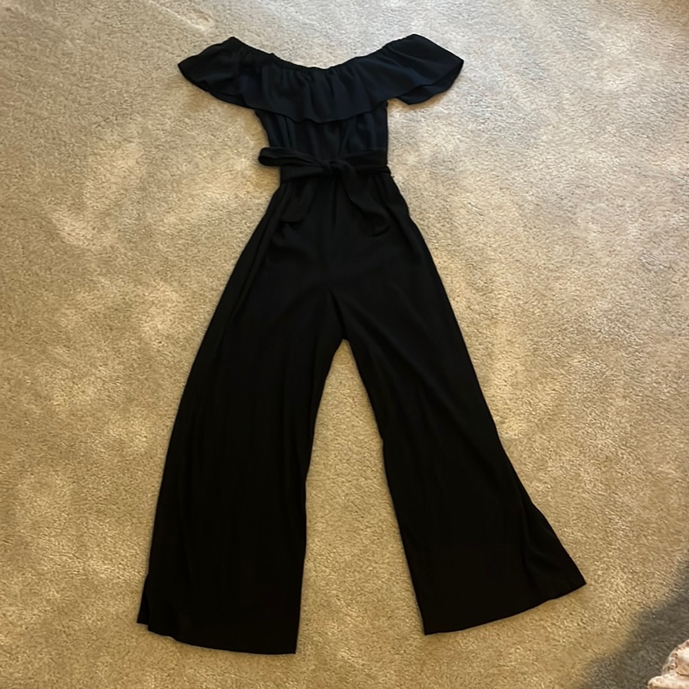 Art Class Tie Front Off the shoulder Jumpsuit